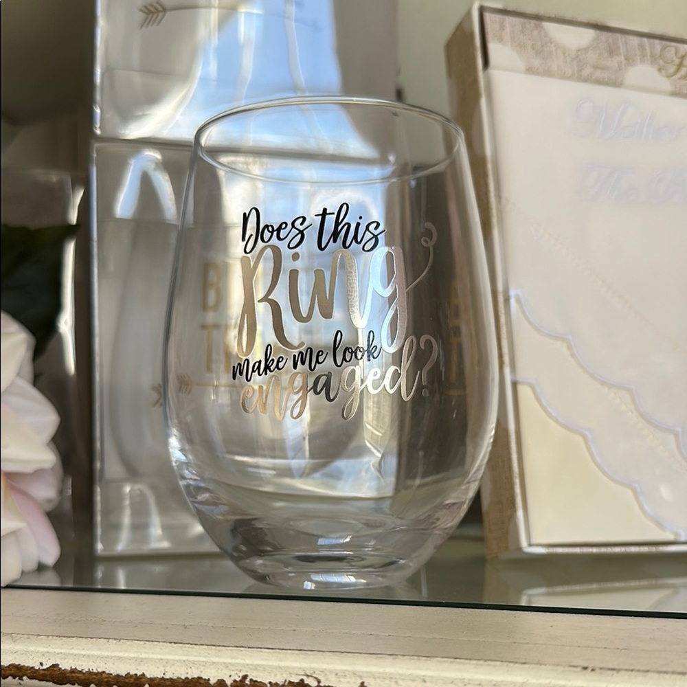 Engagement Wine Glass - Clear